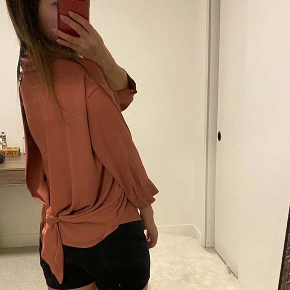 Forever21 Contemporary Blouse - Picture 4 of 5